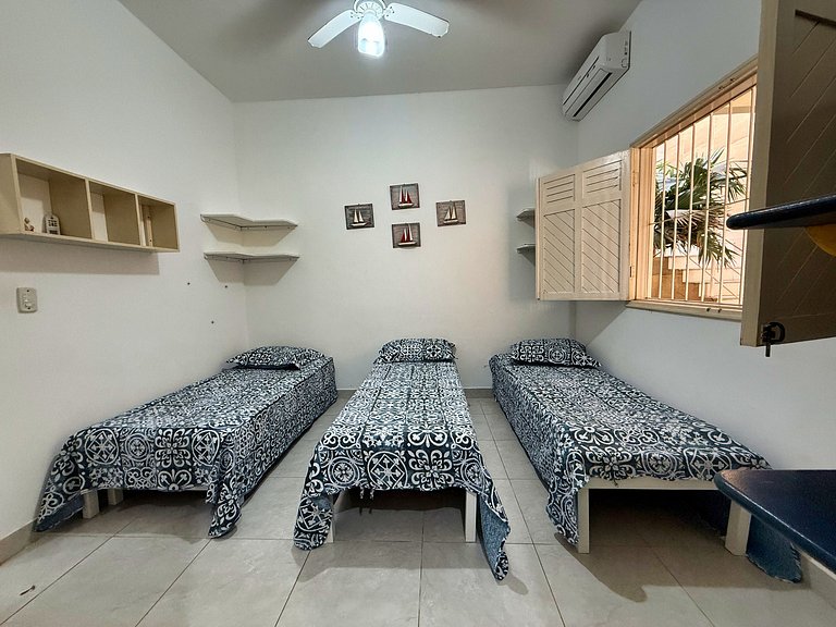 Piscina, ar-condicionado e praia a pé