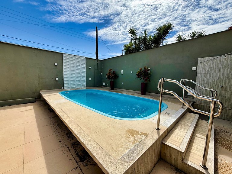 Piscina aquecida, ar-condicionado e praia a pé