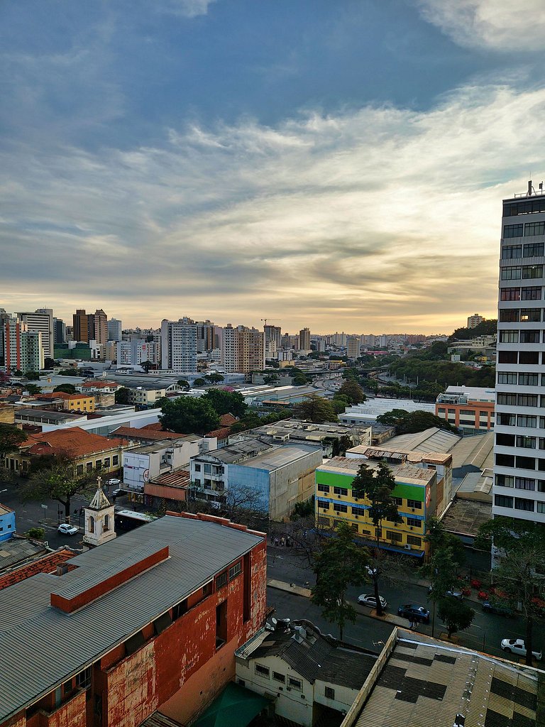 Perto do Mercado Central, Estilo e Localização